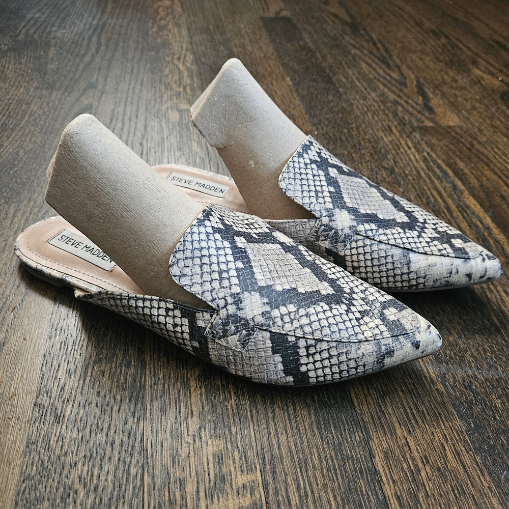 Steve Madden Women's Snakeskin Mules SZ 9.5